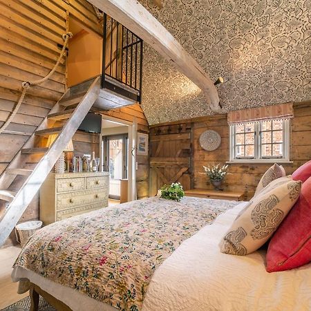 Romantic Cottage In Pretty Village With Great Pubs - Stoke Cartlodge 콜체스터 외부 사진