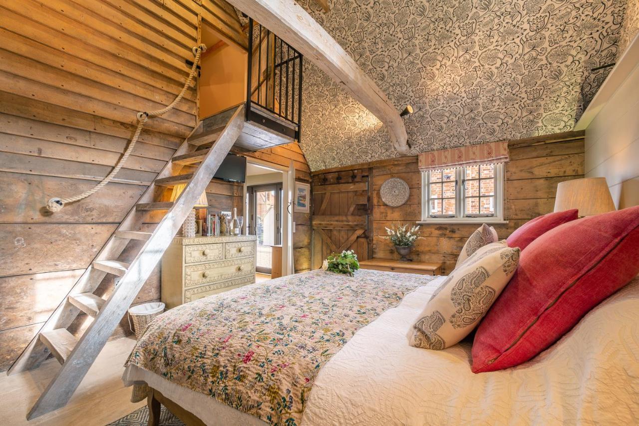 Romantic Cottage In Pretty Village With Great Pubs - Stoke Cartlodge 콜체스터 외부 사진