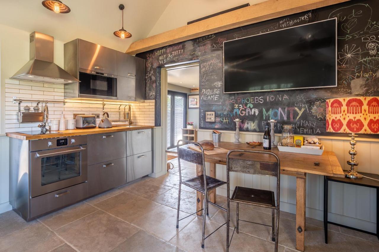 Romantic Cottage In Pretty Village With Great Pubs - Stoke Cartlodge 콜체스터 외부 사진