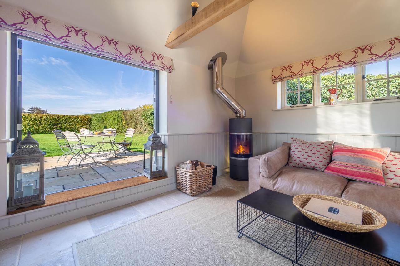Romantic Cottage In Pretty Village With Great Pubs - Stoke Cartlodge 콜체스터 외부 사진