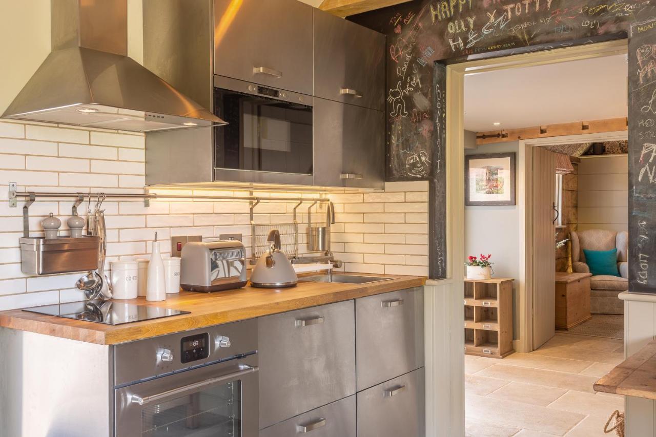 Romantic Cottage In Pretty Village With Great Pubs - Stoke Cartlodge 콜체스터 외부 사진